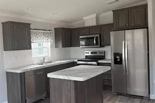 10386 SE 52nd Ct, Belleview, FL 34420 - Photo 4