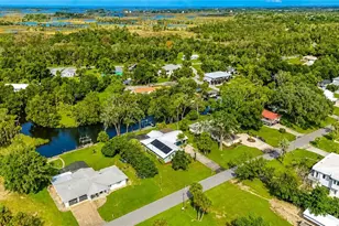 2178 N Watersedge Dr, Crystal River, FL 34429 - Photo 76