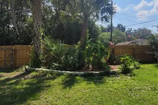 962 NE 5th St, Ocala, FL 34470 - Photo 6