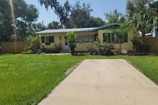 962 NE 5th St, Ocala, FL 34470 - Photo 1