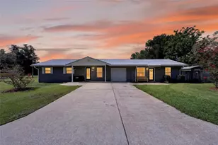 3174 SE 6th Pl, Ocala, FL 34471 - Photo 1