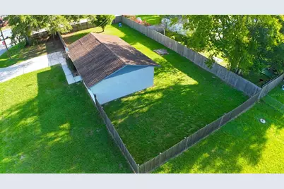 6881 NW 14th Avenue, Ocala, FL 34475 - Photo 2