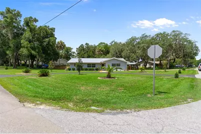 914 N McGowan Avenue, Crystal River, FL 34429 - Photo 4