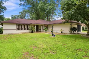 9251 SW 192nd Ct, Dunnellon, FL 34432 - Photo 1