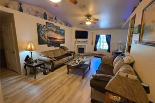 5911 SE 127th Pl, Belleview, FL 34420 - Photo 4