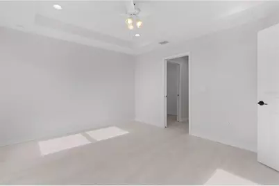 768 Powell Street, Wildwood, FL 34785 - Photo 22