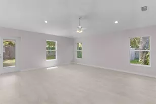 740 Powell St, Wildwood, FL 34785 - Photo 48