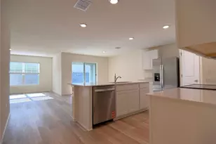 11331 SE 72nd Ct, Belleview, FL 34420 - Photo 4
