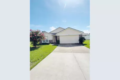 6825 SW 64th Terrace, Ocala, FL 34476 - Photo 2