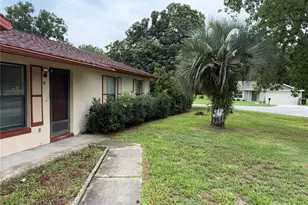 11 Pine Cir Ln, Ocala, FL 34472 - Photo 2