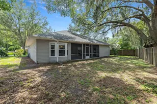 4304 NW 34th Dr, Gainesville, FL 32605 - Photo 6