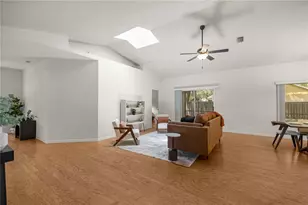 4304 NW 34th Dr, Gainesville, FL 32605 - Photo 10
