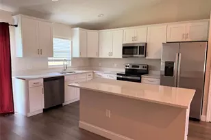 2292 SW 168th Loop, Ocala, FL 34473 - Photo 2