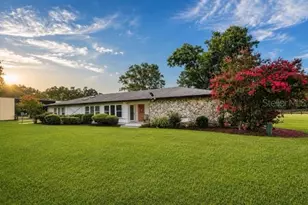 16525 SW 5th Pl, Newberry, FL 32669 - Photo 6