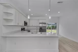 15751 SW 40th Terrace, Ocala, FL 34473 - Photo 2