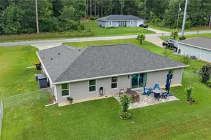 19855 SW 59th Ln, Dunnellon, FL 34431 - Photo 2