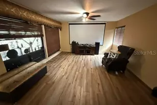 1605 NE 38th Ter, Ocala, FL 34470 - Photo 2
