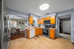 11793 SE 72nd Terrace Rd, Belleview, FL 34420 - Photo 12