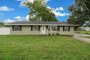 11793 SE 72nd Terrace Rd, Belleview, FL 34420 - Photo 2