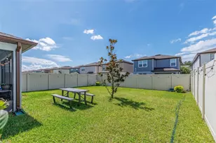 29908 Marquette Ave, Wesley Chapel, FL 33545 - Photo 30