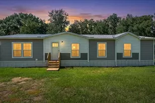 14450 SE Sunset Harbor Rd, Weirsdale, FL 32195 - Photo 1