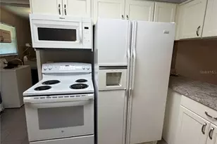 4112 SW 282nd St, Newberry, FL 32669 - Photo 10