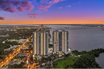 3000 Oasis Grand Boulevard #1002, Fort Myers, FL 33916 - Photo 4