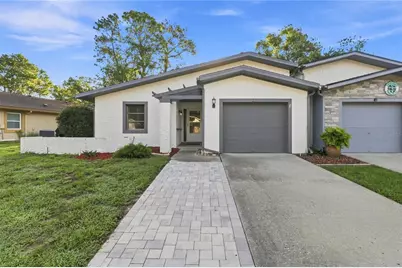 83 Golfview Drive, Homosassa, FL 34446 - Photo 1