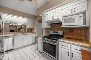 2052 SE 37th Ct Circle, Ocala, FL 34471 - Photo 6