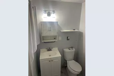 501 Palm Avenue N, Saint Petersburg, FL 33703 - Photo 12
