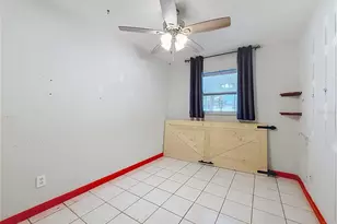 501 Palm Ave N, Saint Petersburg, FL 33703 - Photo 22