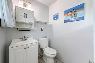 501 Palm Ave N, Saint Petersburg, FL 33703 - Photo 32