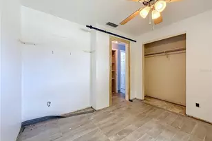 501 Palm Ave N, Saint Petersburg, FL 33703 - Photo 20