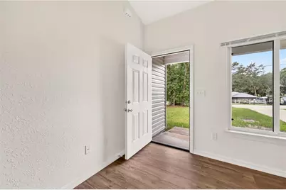 6255 SE 165th Court, Ocklawaha, FL 32179 - Photo 6