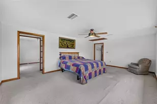 20500 NW 27 St, Morriston, FL 32668 - Photo 36