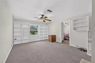 20500 NW 27 St, Morriston, FL 32668 - Photo 46