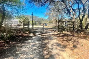 17530 SE Hwy 452, Umatilla, FL 32784 - Photo 28