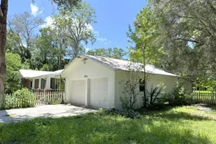 331 SW 3rd St, Bronson, FL 32621 - Photo 34