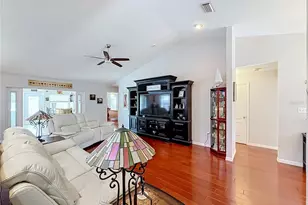 1050 Fahnstock St, Eustis, FL 32726 - Photo 8