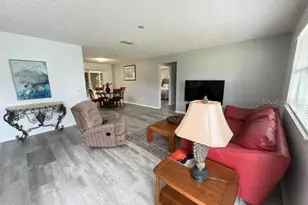 335 San Marino Dr, Lady Lake, FL 32159 - Photo 4