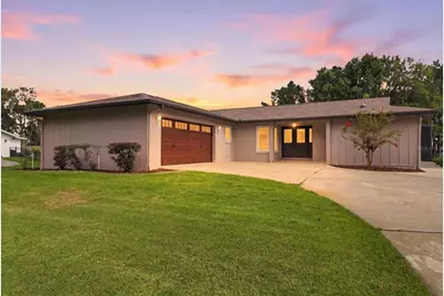 220 SE Kings Bay Drive, Crystal River, FL 34429 - Photo 1