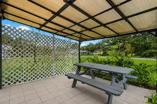 12494 Mountain Plover Rd, Weeki Wachee, FL 34614 - Photo 4