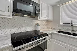 65 Beach Ln, Crystal River, FL 34429 - Photo 18