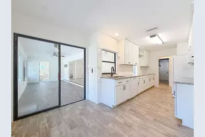 536 NW 9th Avenue, Crystal River, FL 34428 - Photo 26