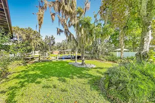 536 NW 9th Ave, Crystal River, FL 34428 - Photo 14