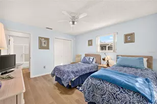 1613 San Diego St, The Villages, FL 32159 - Photo 8
