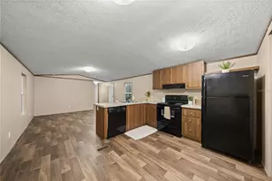 11945 SE 99th Ct, Belleview, FL 34420 - Photo 6