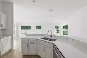 10397 Silver Maple Ave, Oxford, FL 34484 - Photo 8