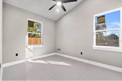 724 W Crescent Drive, Lakeland, FL 33805 - Photo 16