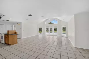 19785 NW 123rd Ct, Micanopy, FL 32667 - Photo 6